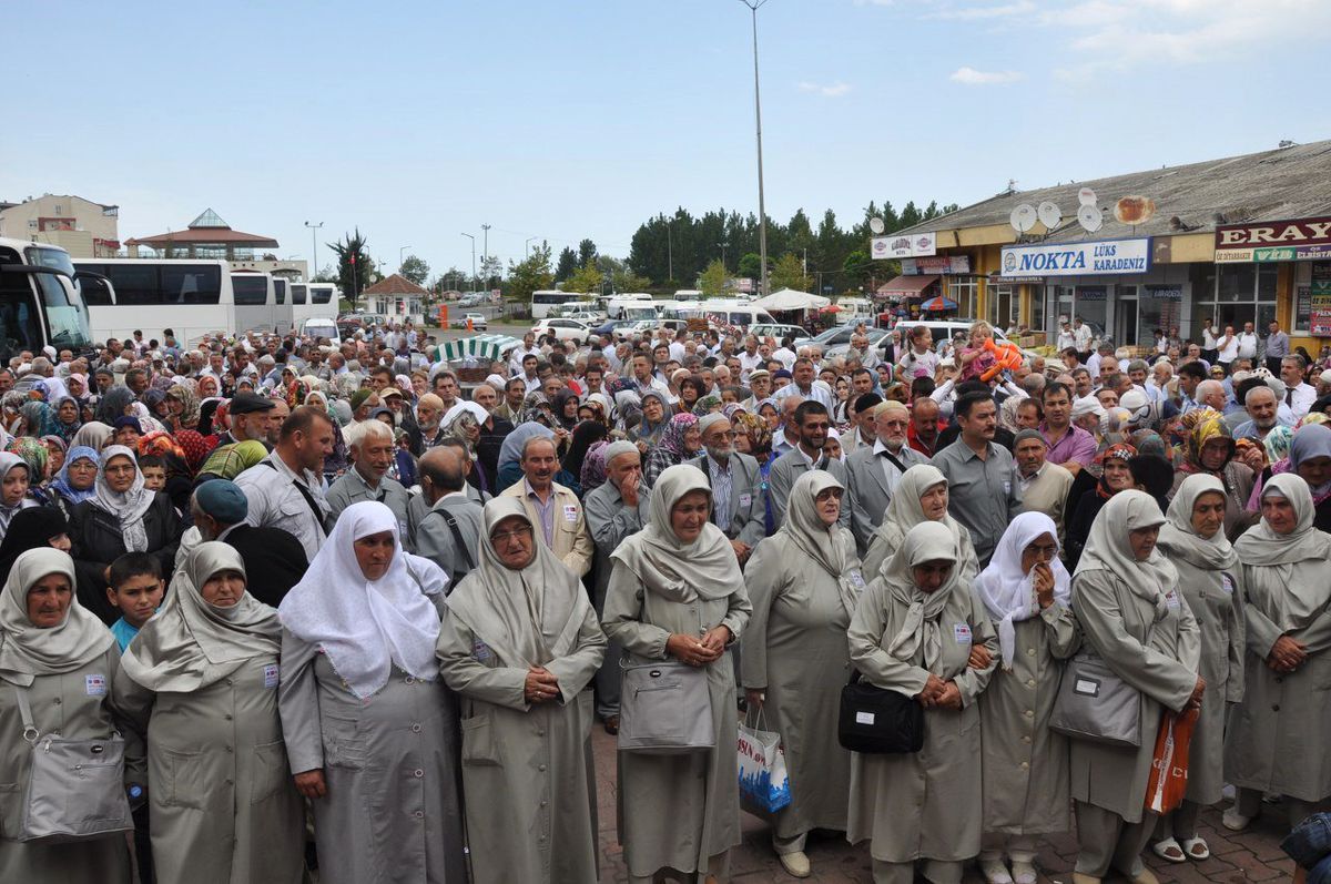 Fatsalı Hacı Adayları Uğurlandı