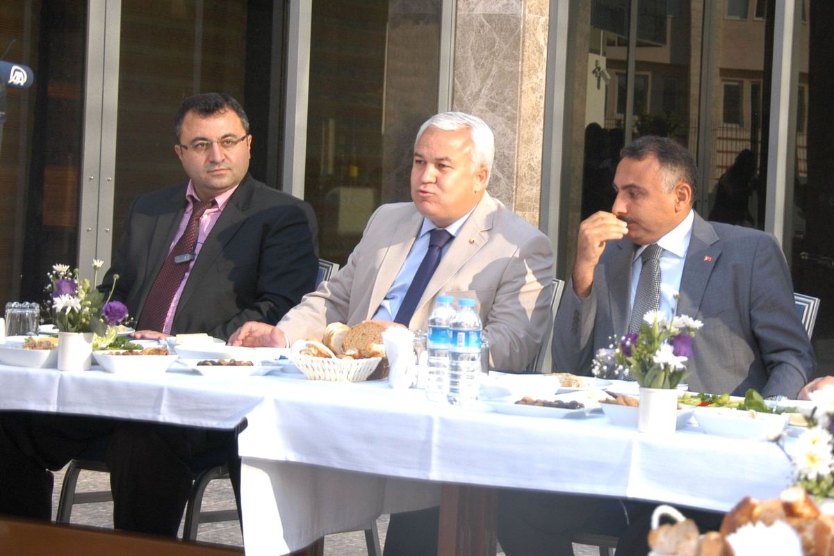 Hem Harçlık Alacaklar, Hem de Meslek Öğrenecekler