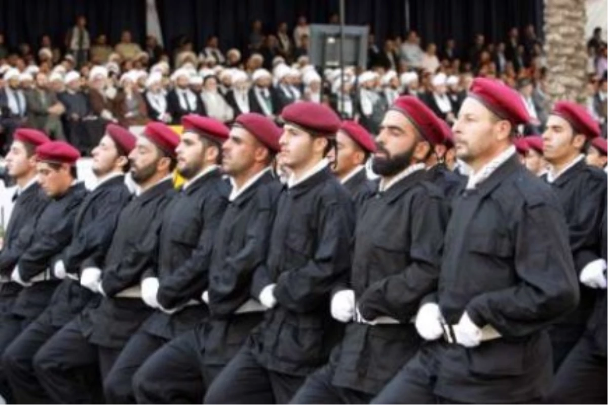 Hizbullah Askerine Tören