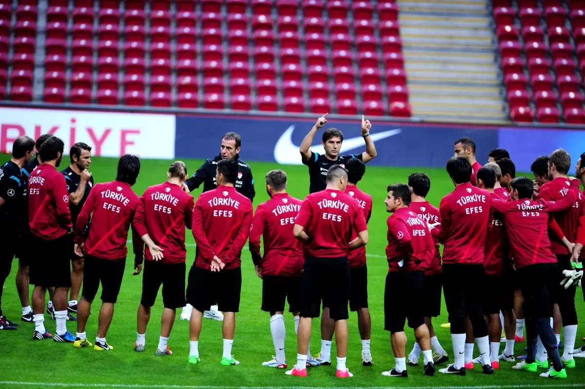 Kayserispor'da 8 Futbolcu Milli Takımlara Çağrıldı