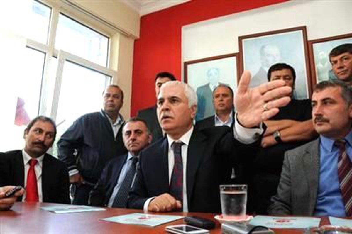 MHP Genel Başkan Adayı Koray Aydın, İkna Turu İçin Çanakkale\'de