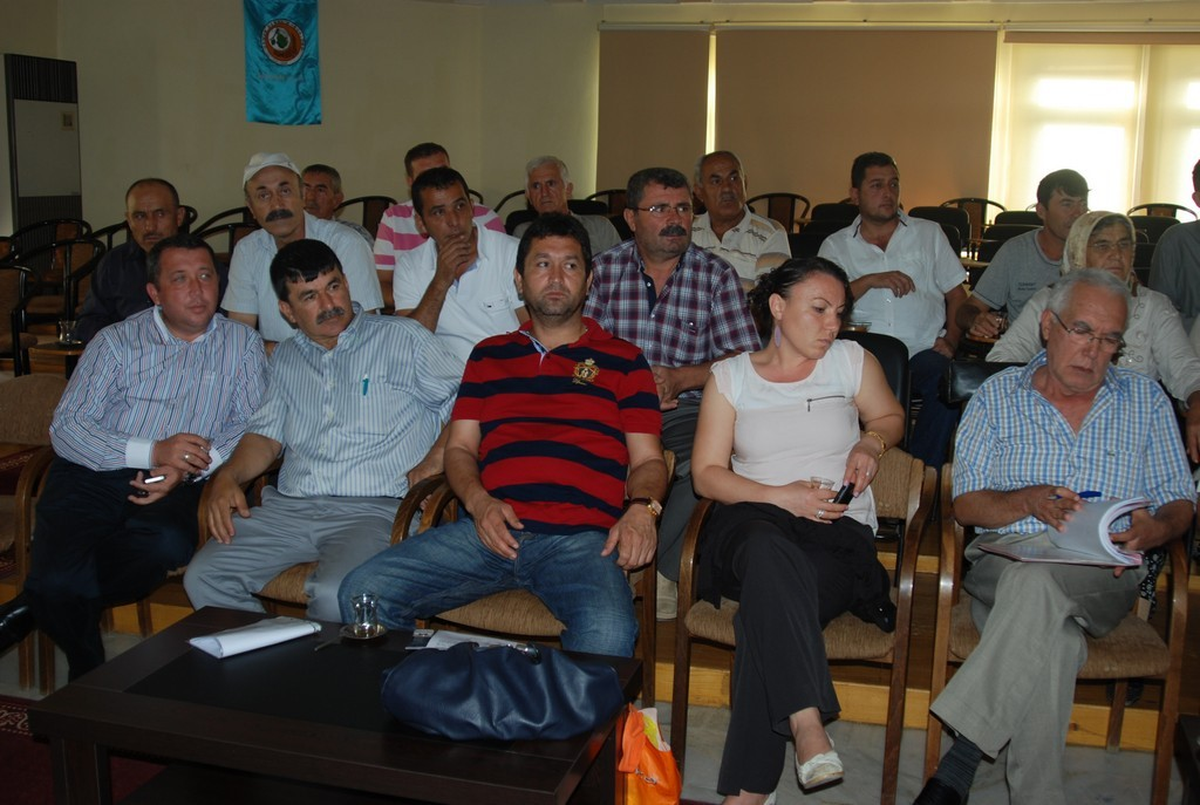 Muğla Orman Bölge Müdürü Yıldırım 2b Mağdurlarını Dinledi