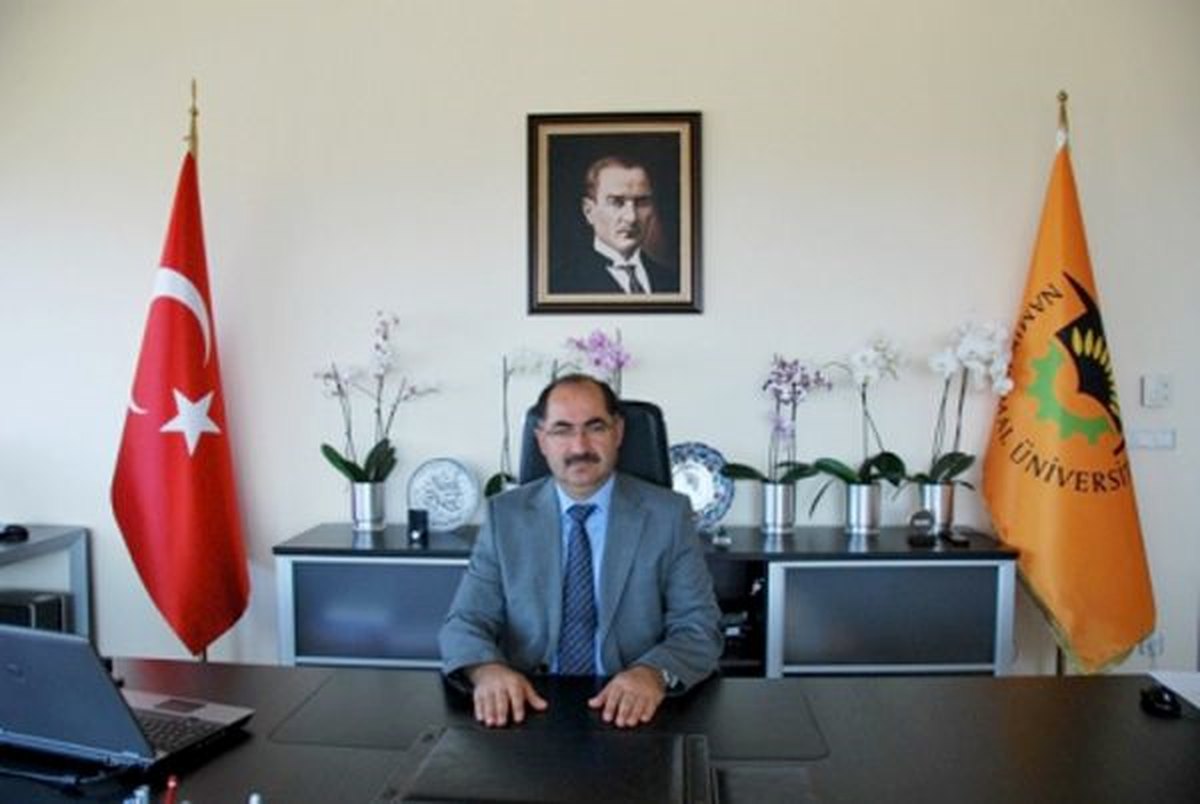 Nkü Rektörü Prof.dr.Şimşek "Ahilik; Herkesin Kendi Sanatında Yükselmesini ve Gelişmesini Hedefler."