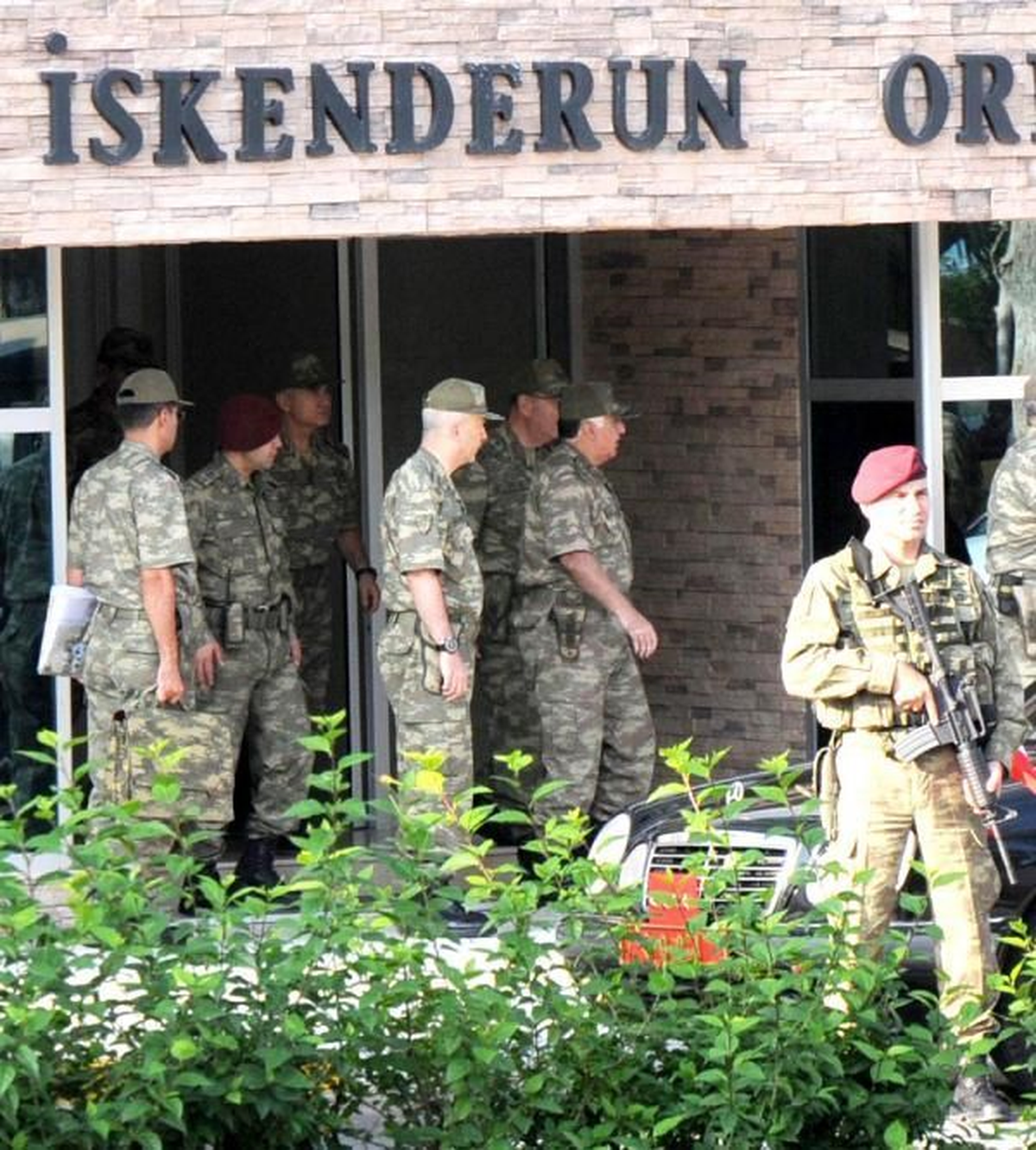 Orgeneral Özel Suriye Sınırında