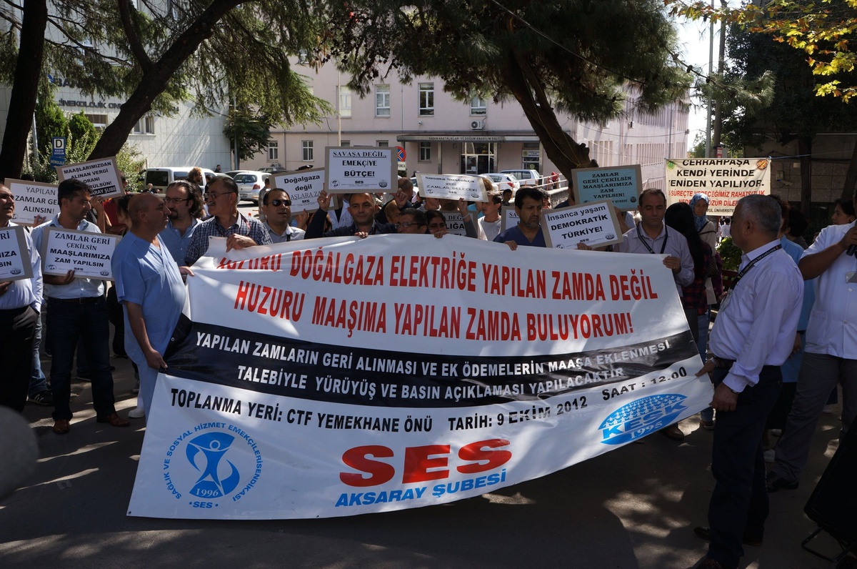 Sağlık Çalışanlarından Zam Tepkisi
