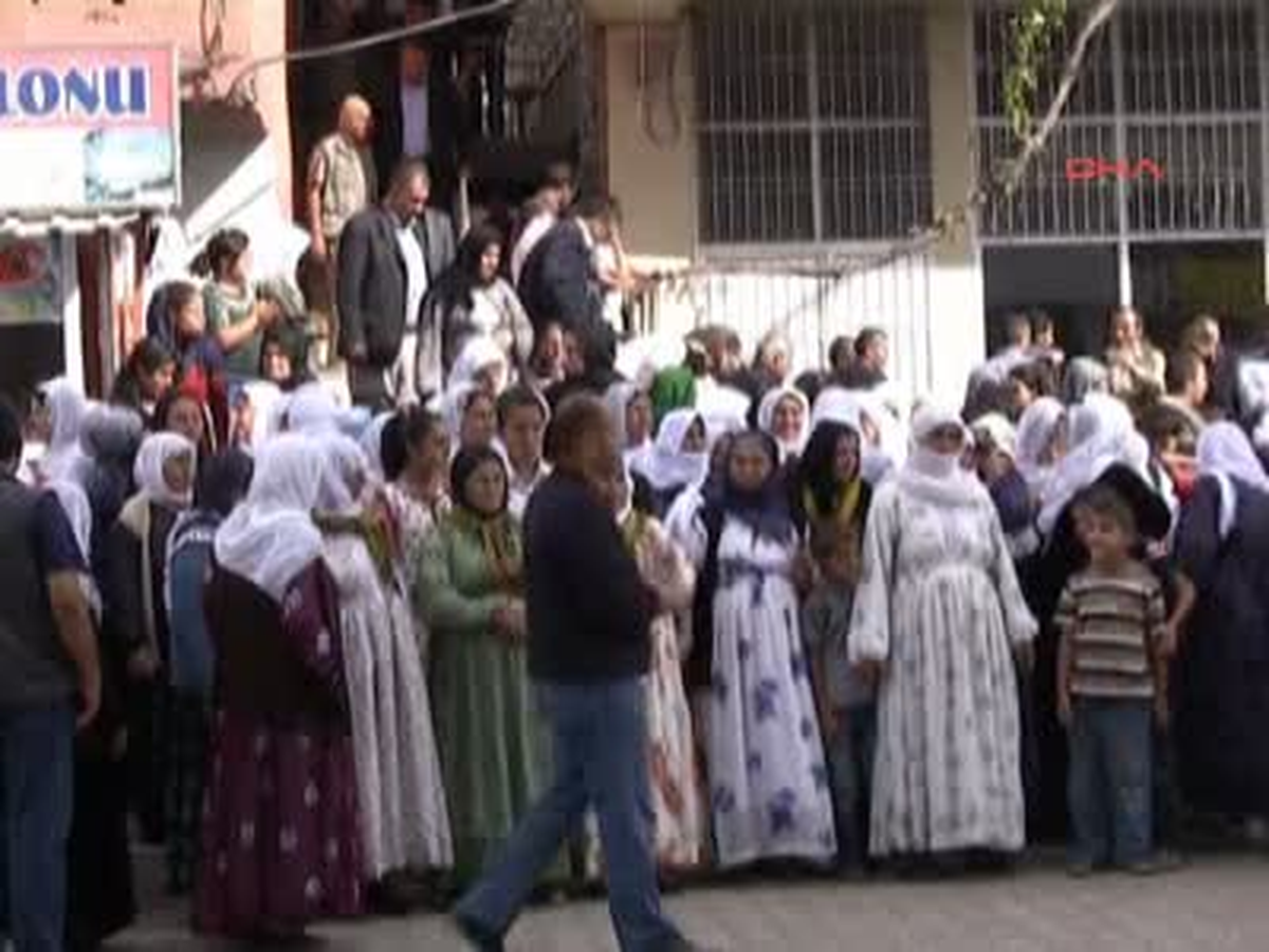 Şırnak ve Cizre'de Olaylar Çıktı