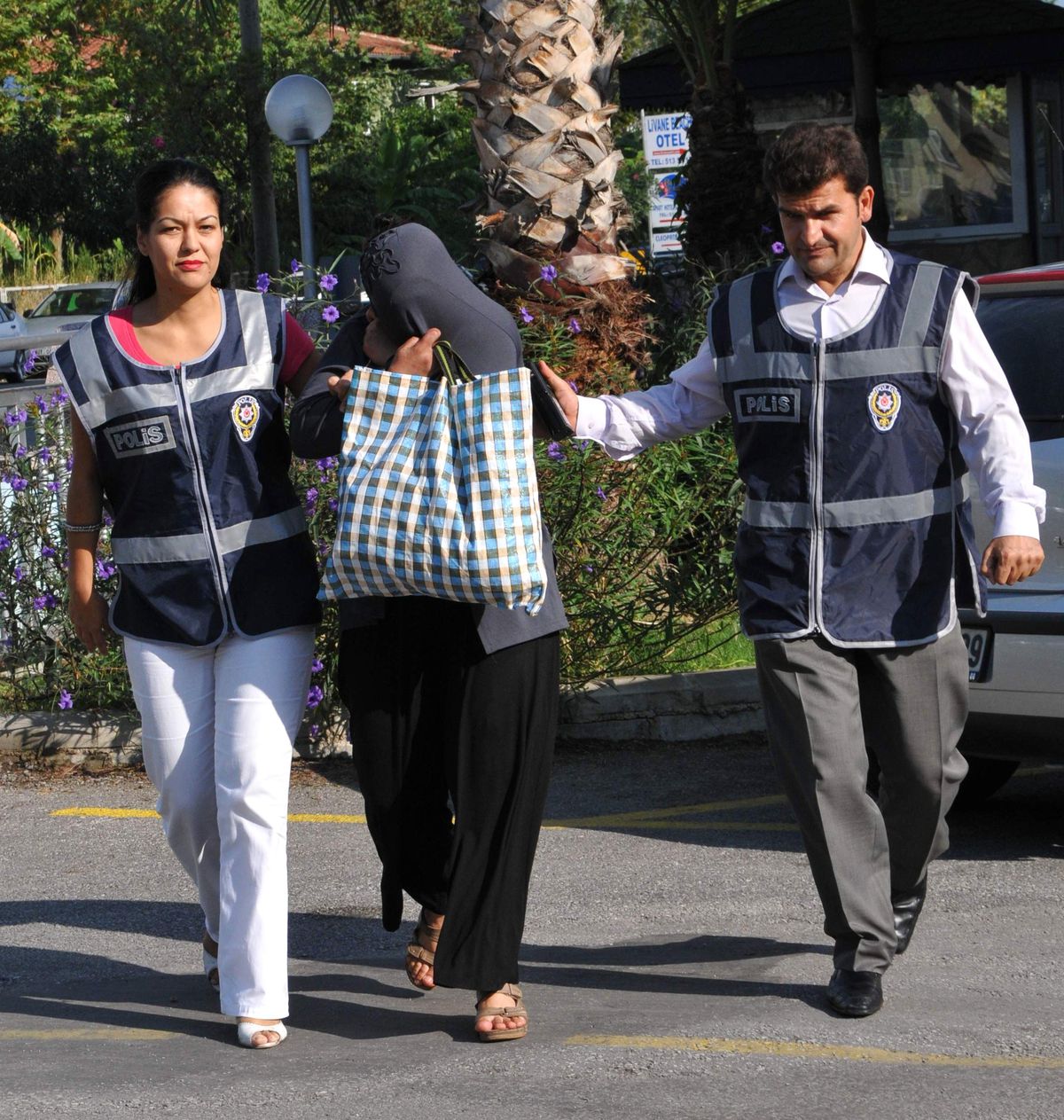 Suç Makinesi Kadın Yakalandı