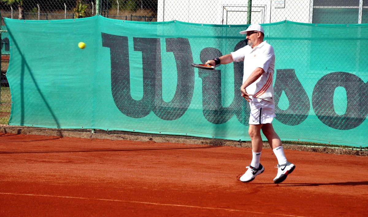 Turunç Cup Tenis Turnuvası Başladı