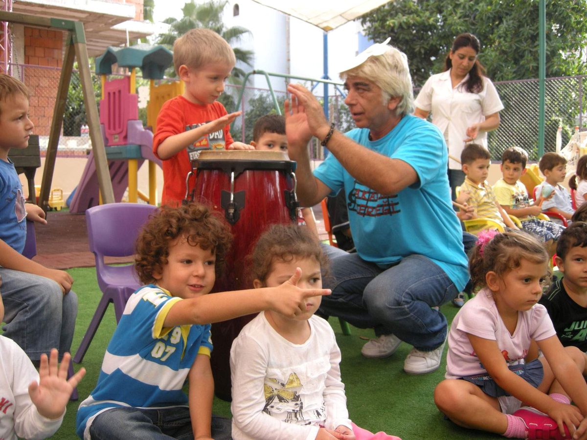 Yaşam Akademi Miniklerle Buluştu