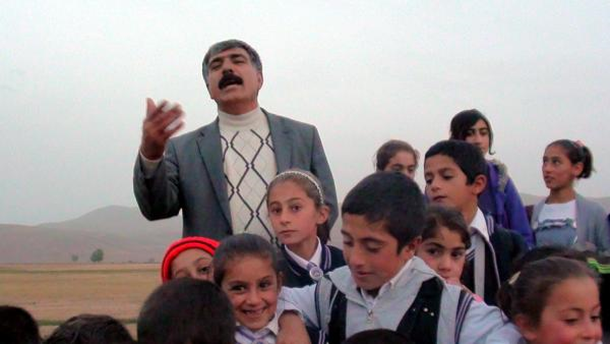 6 Yaşındaki Çocuklar, Okul İçin Her Gün 6 Kilometre Yürüyor