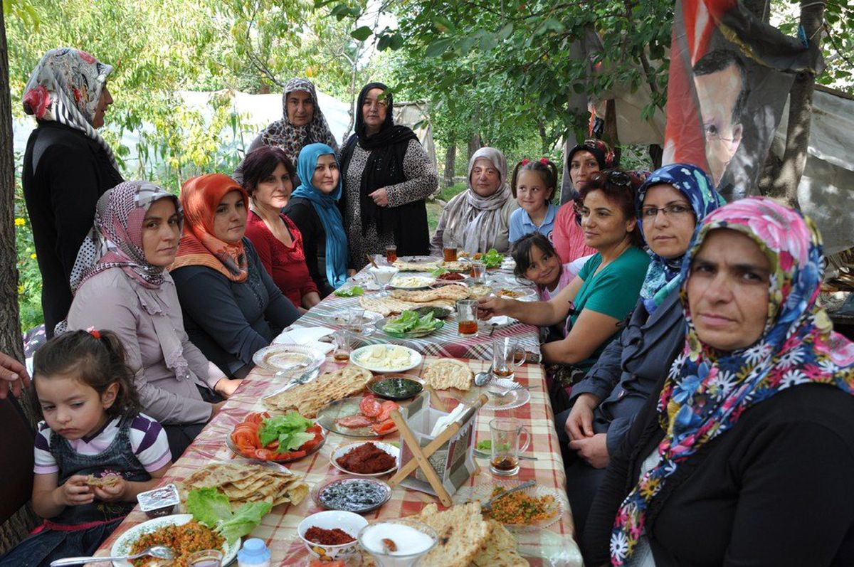 Ak Kadınlar Piknikte Buluştu