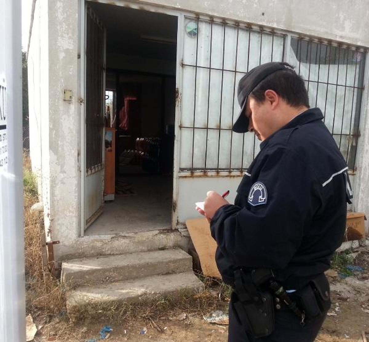 Akaryakıt İstasyonunun Deposundan Madeni Yağlar Çalındı