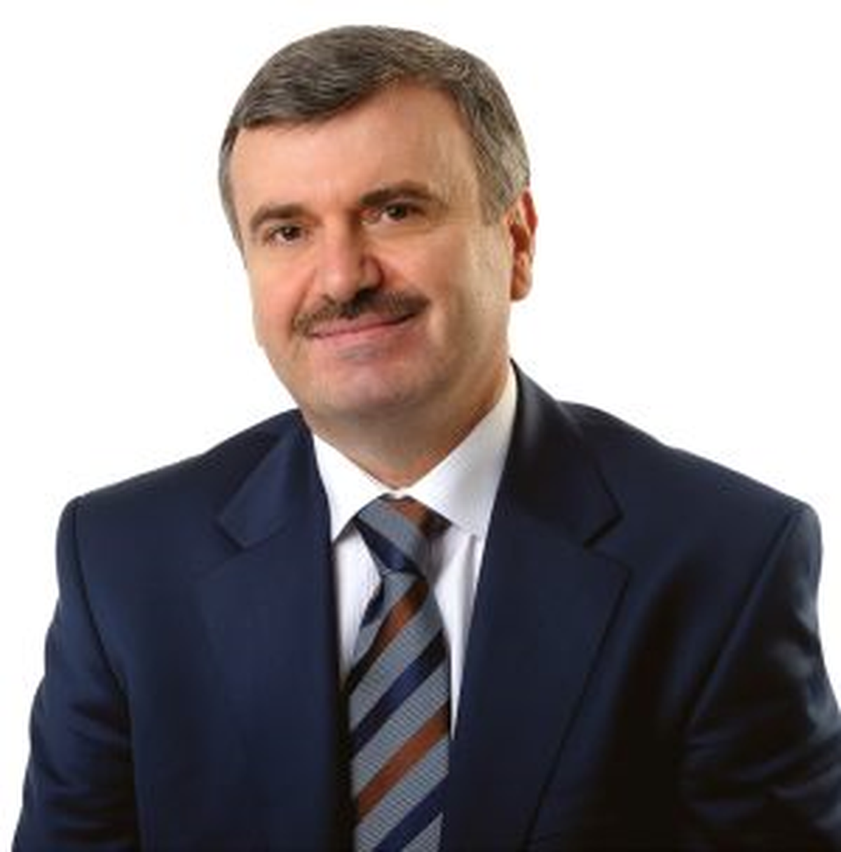 Akyürek, Yeni Büyükşehir Yasa Tasarısını Değerlendirdi
