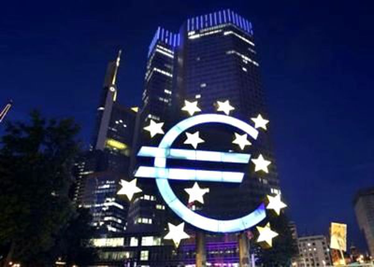 Bankalar 4,5 Trilyon Dolarlık Satışla Karşı Karşıya