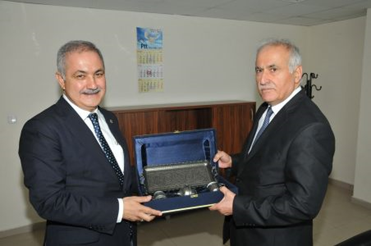 Başkan Kara\'dan PTT Başmüdürüne Ziyaret