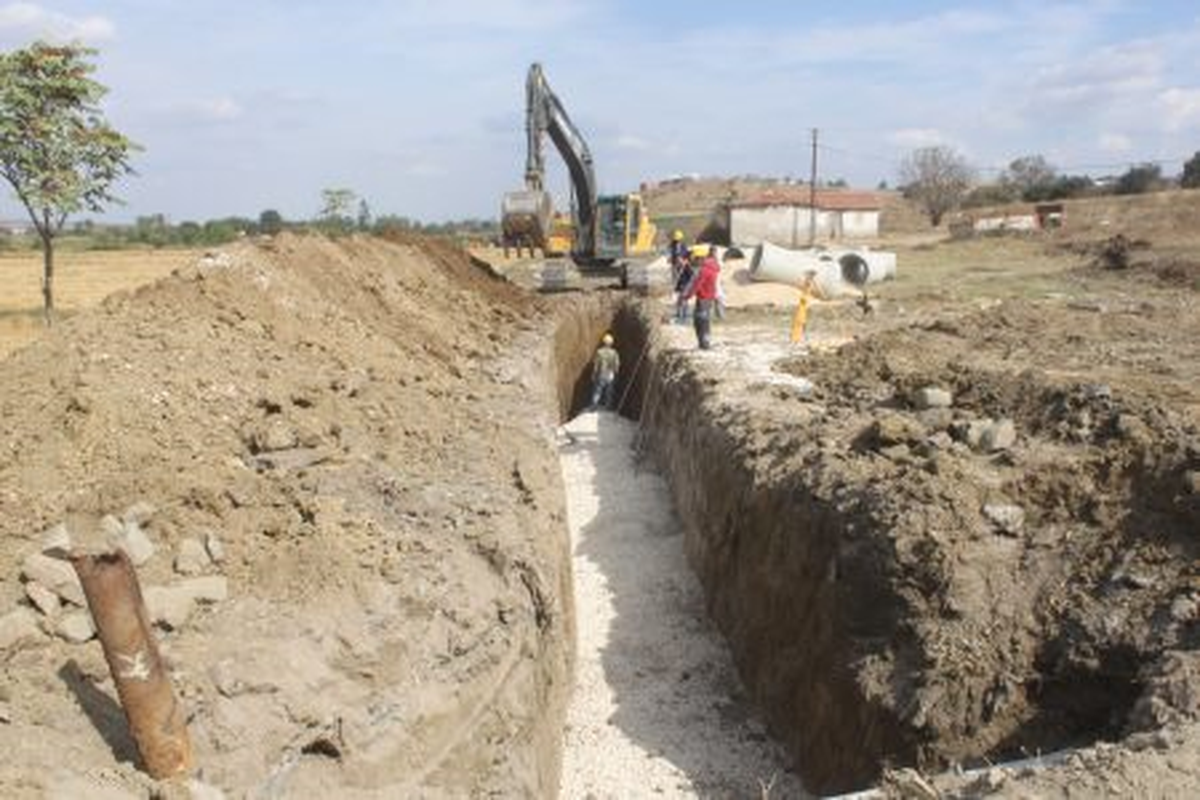 Biyolojik Arıtma Sistemi\'nin Ana Kolektör Boru Hattı Çalışmaları