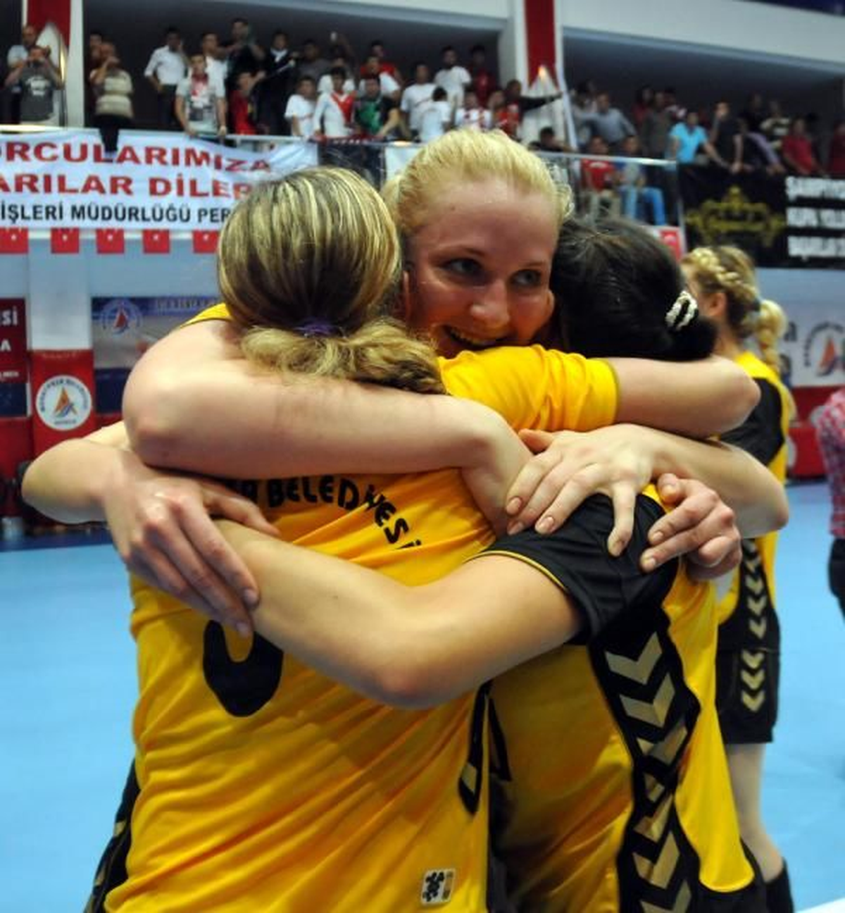 Hentbol: Bayanlar Avrupa Kupa Galipleri Kupası