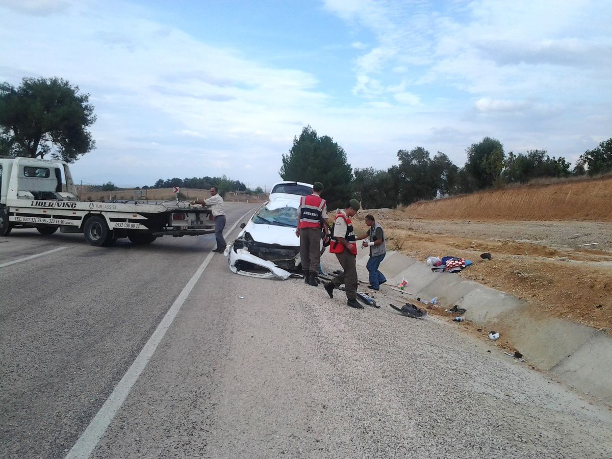 İmamoğlu\'nda Trafik Kazası: 1 Yaralı