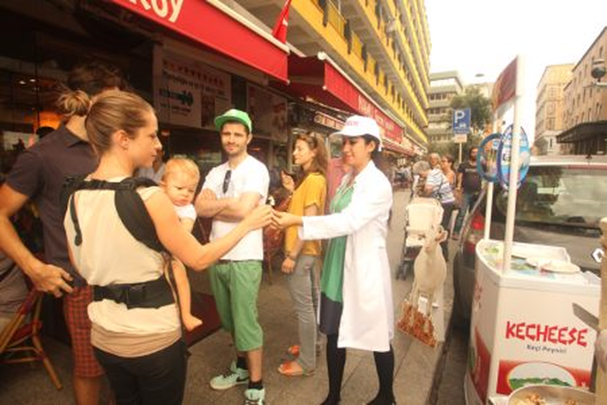 Keçi Peyniri Döneri İstanbul\'da Görücüye Çıktı