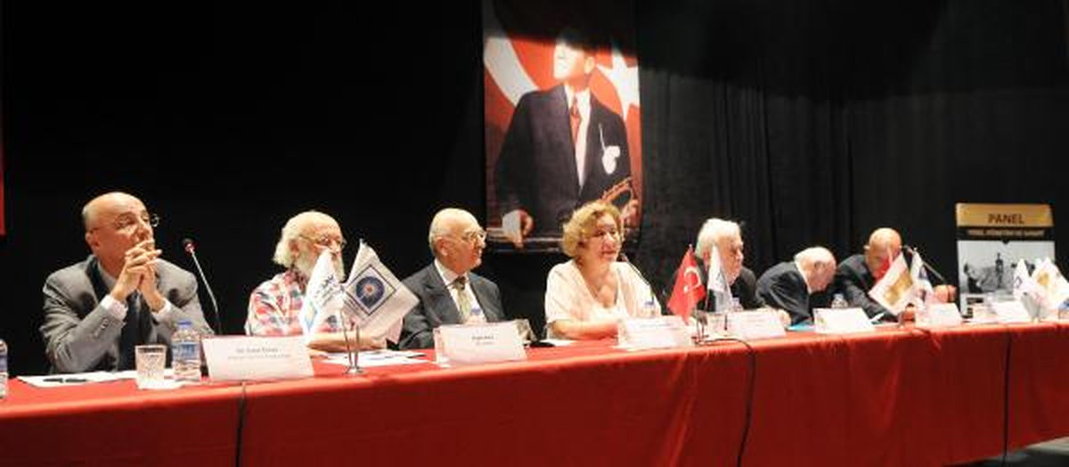 Profesör Keleş: Sanatçıya Saygı Göstermeyen Yönetici 15 Yıldır Yönetimde