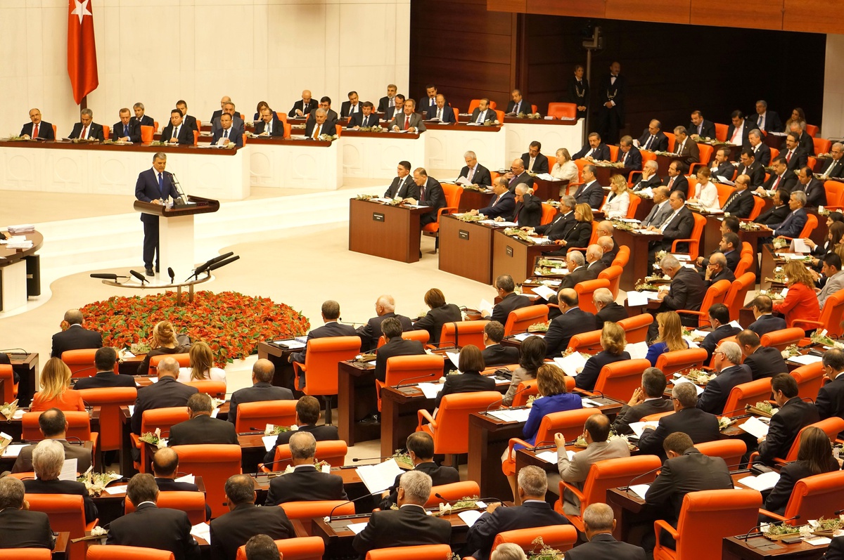Tbmm, Suriye Tezkeresinin Tutanaklarını Açılmasını Görüştü