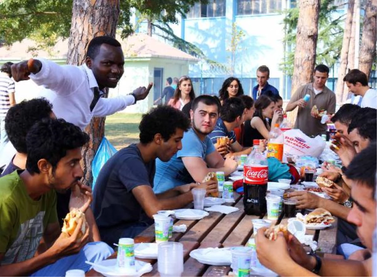 16 Ülkeden 60 Öğrenci Seka Kampı\'nda Biraraya Geldi