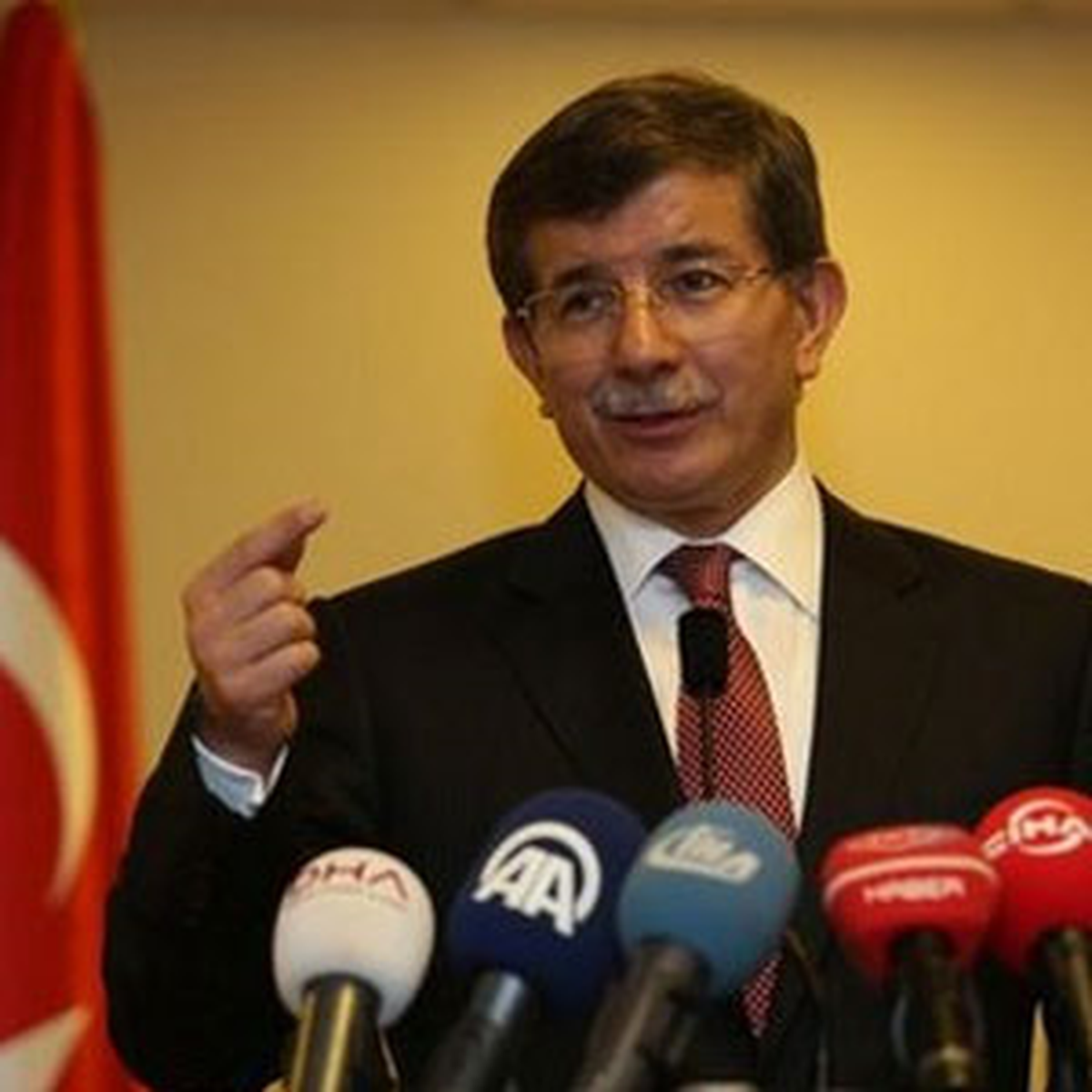 Dışişleri Bakanı Davutoğlu Ankara\'ya Geldi