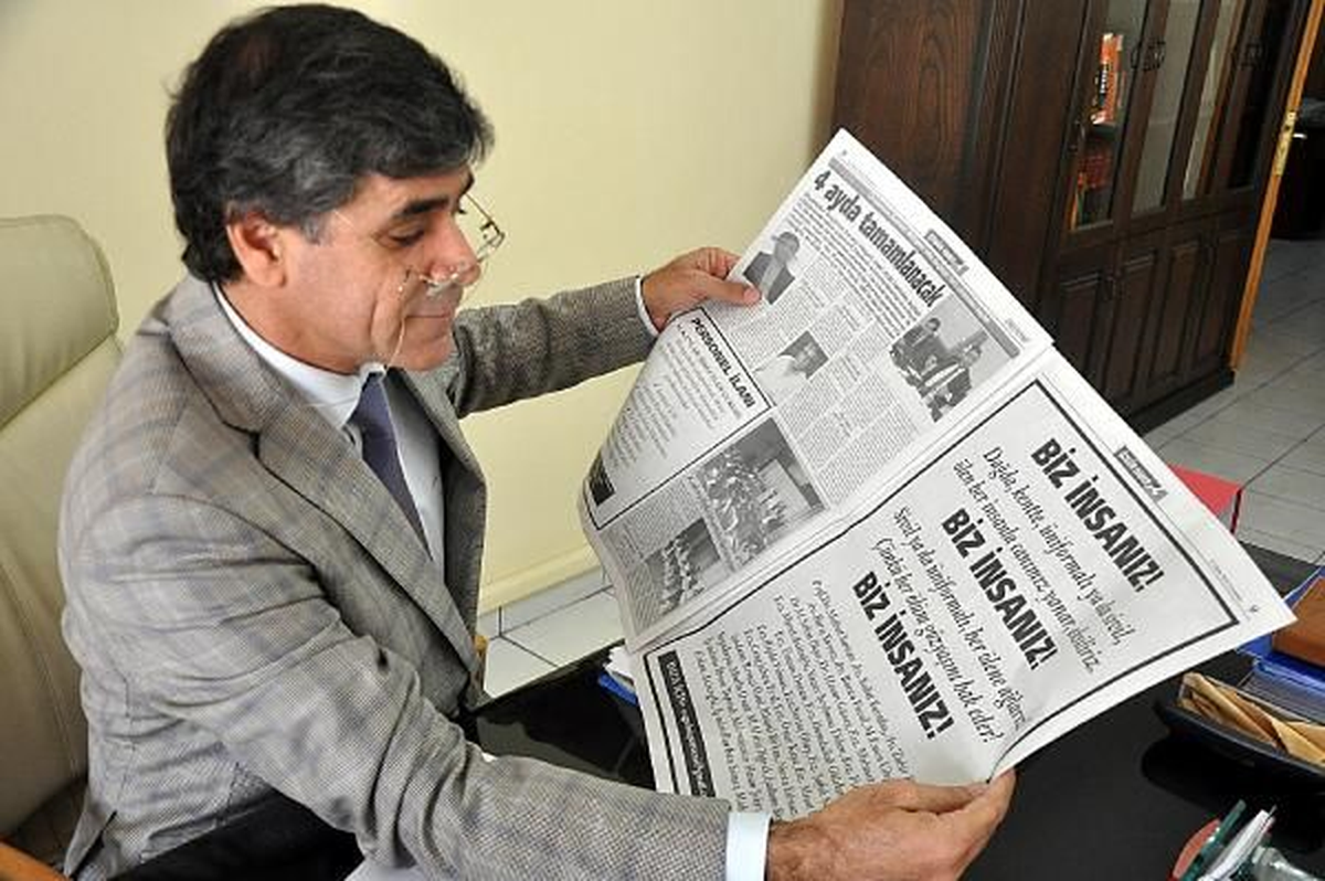 Emniyet Müdürü Güven\'e Destek İçin \'Biz İnsanız\' Kampanyası