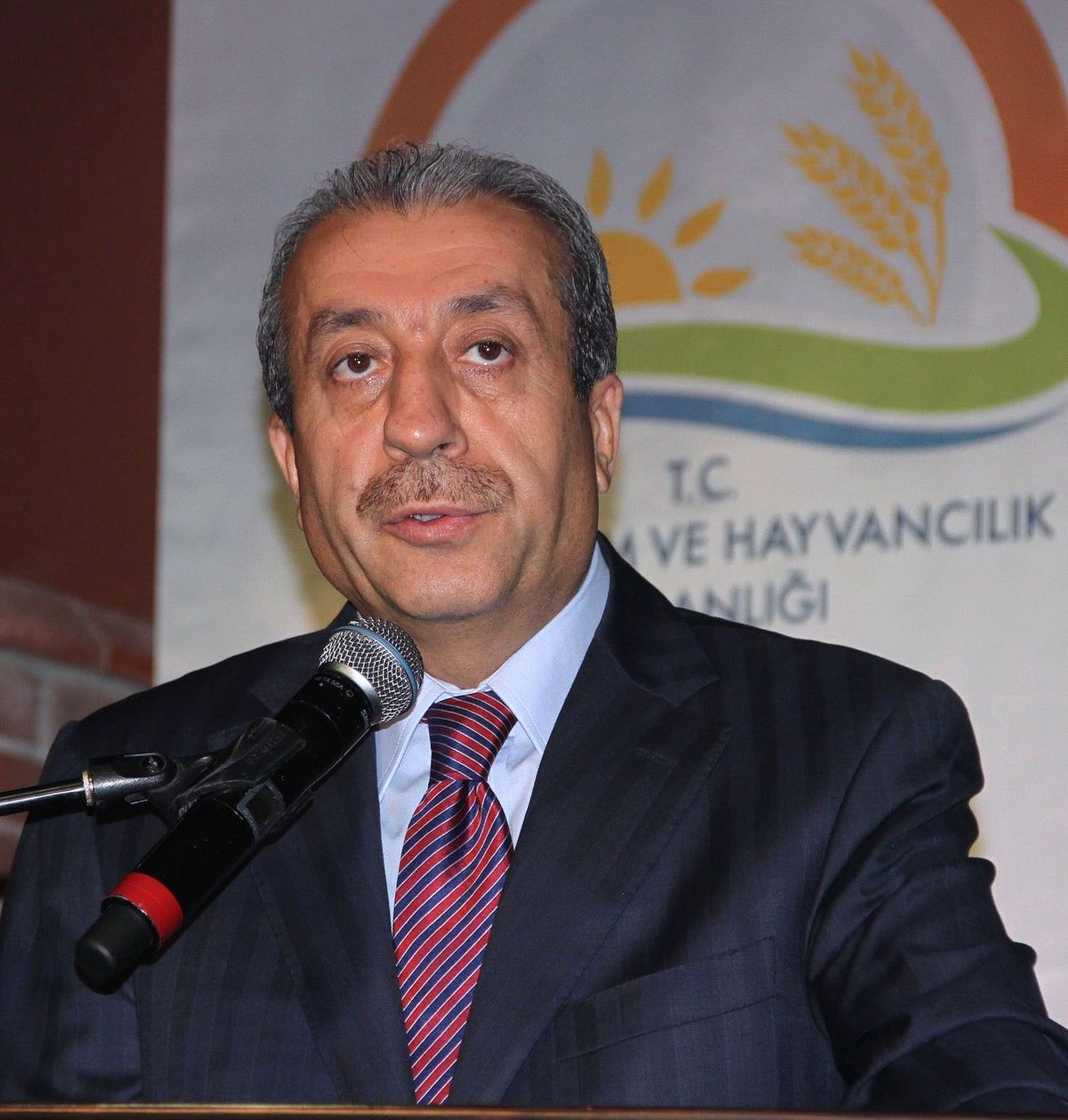 Gıda Tarım ve Hayvancılık Bakanı Eker."Bir Okula, Öğretmene ve Öğrencilere Bombalarla Saldırmanın...