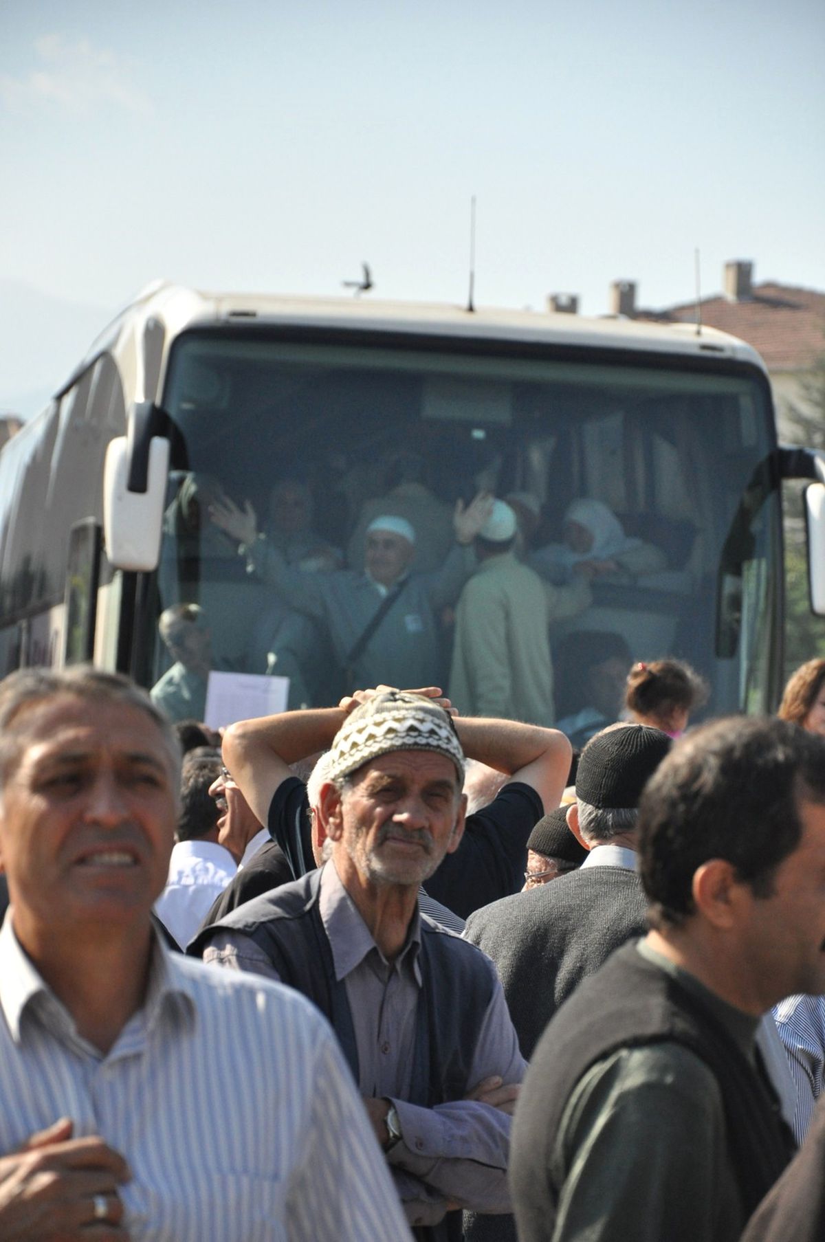 İnegöllü Hacı Adayları Cidde Yerine Adana\'ya İndi