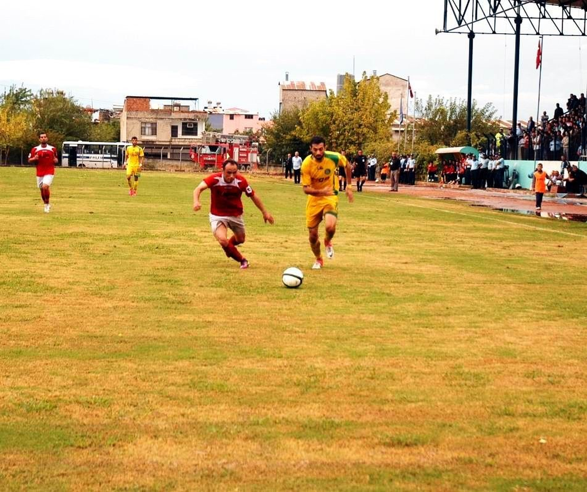 Kadirlispor - Şanlıurfaspor: 0-4 (Türkiye Kupası)