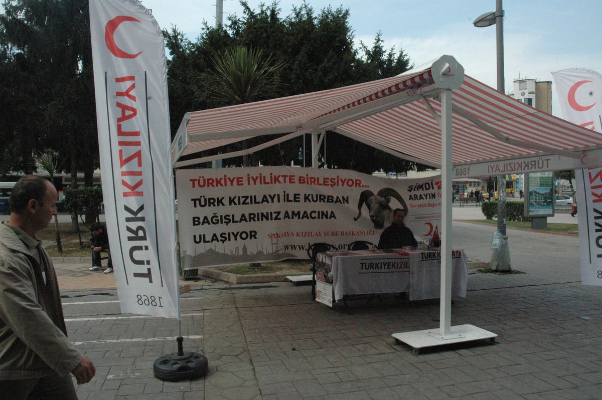 Kızılay Kurban Bağışlarını Kabul Ediyor