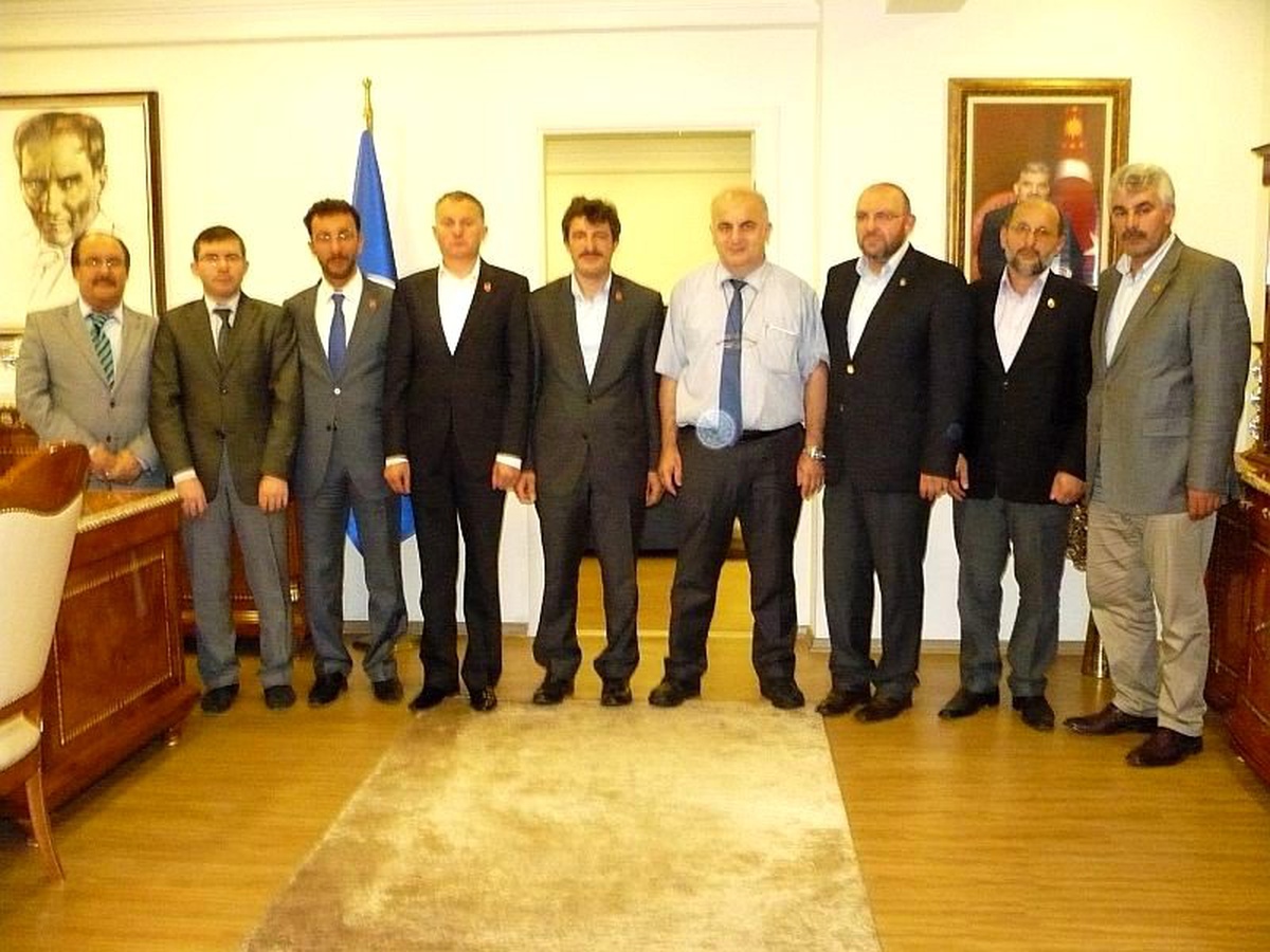 Ktü Rektörü Süleyman Baykal\'a Tümsiad\'dan Ziyaret