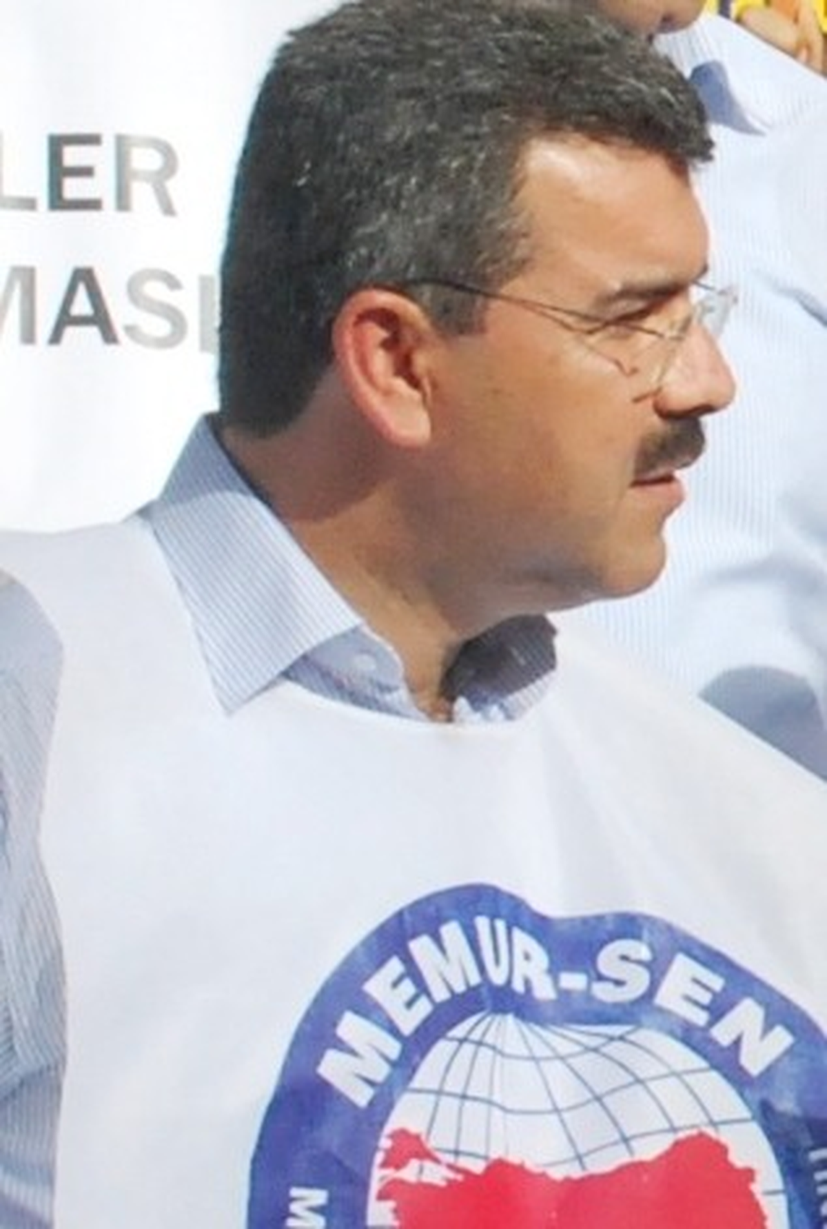 Memur-Sen İlçe Temsilcisinin Darp Edilmesi Nedeniyle Basın Açıklaması Yapıldı