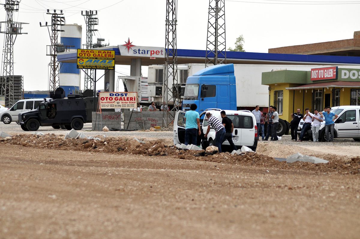 Nusaybin\'de Şüpheli Araç Paniği
