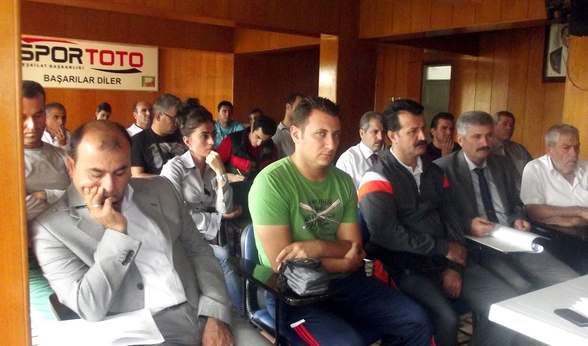 Okul Spor Toplantısı Yapıldı