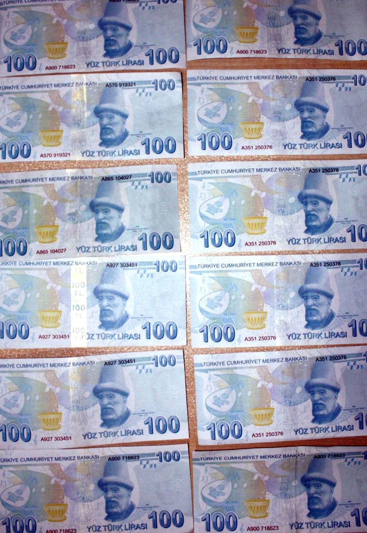 Sahte Para ile Dolandırıcılığa Gözaltı