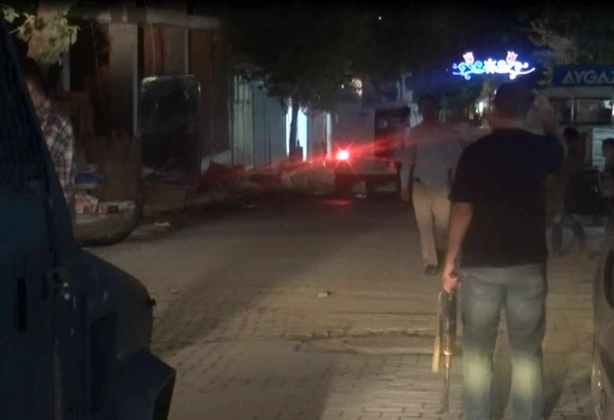 Silopi\'de Bankaya Molotoflu Saldırı