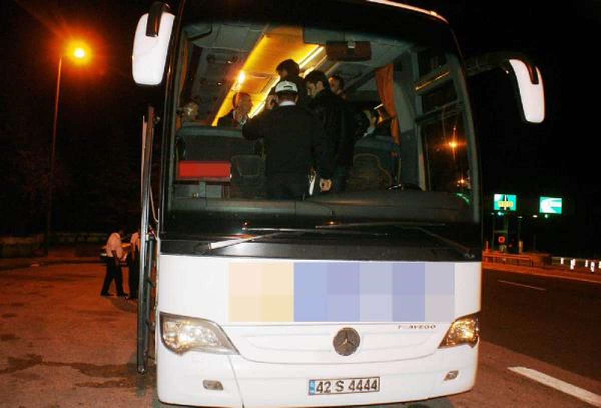 \'Terörist Var\' İhbarı Otobüs Durdurttu