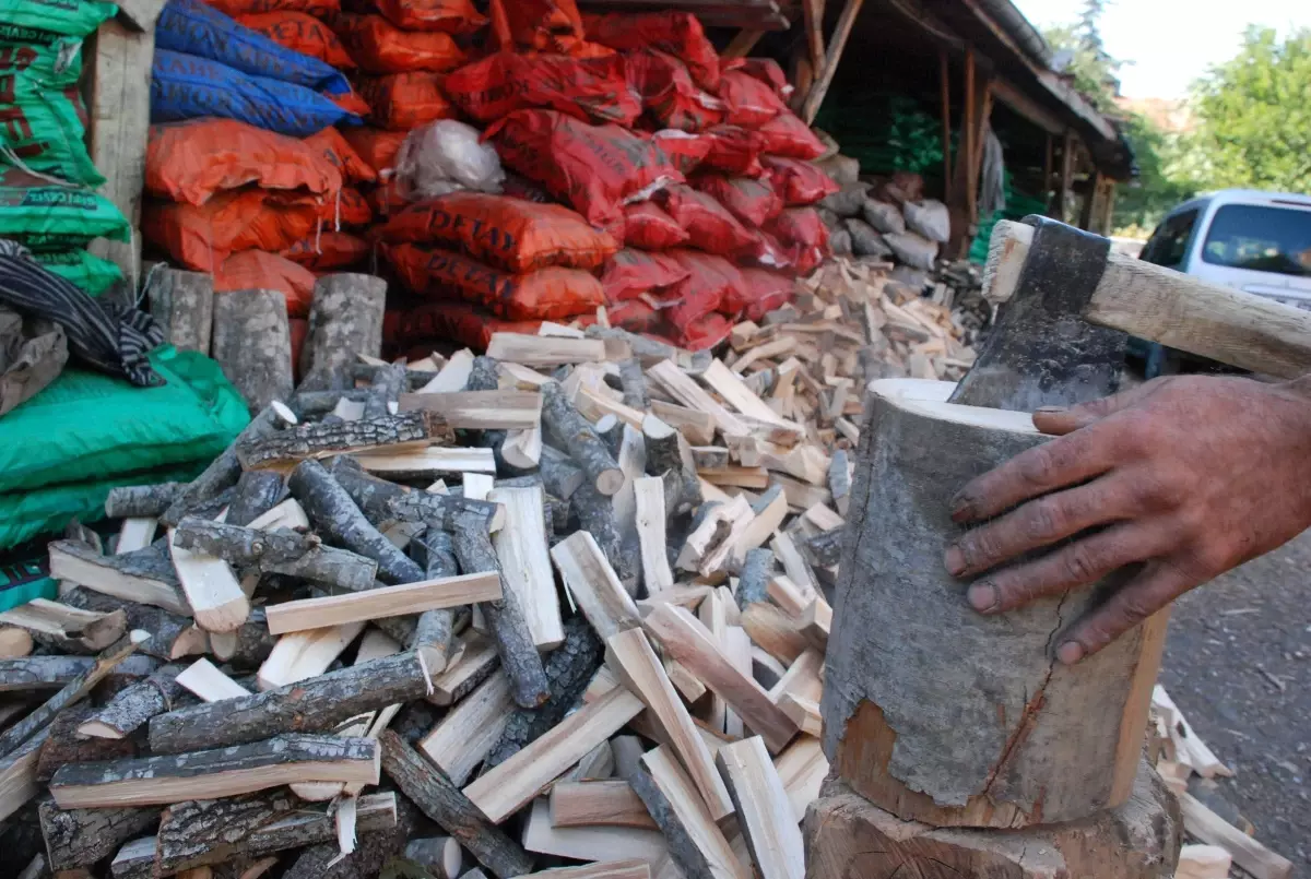 Tokat\'ta Kömürün Torbası 13 Tl