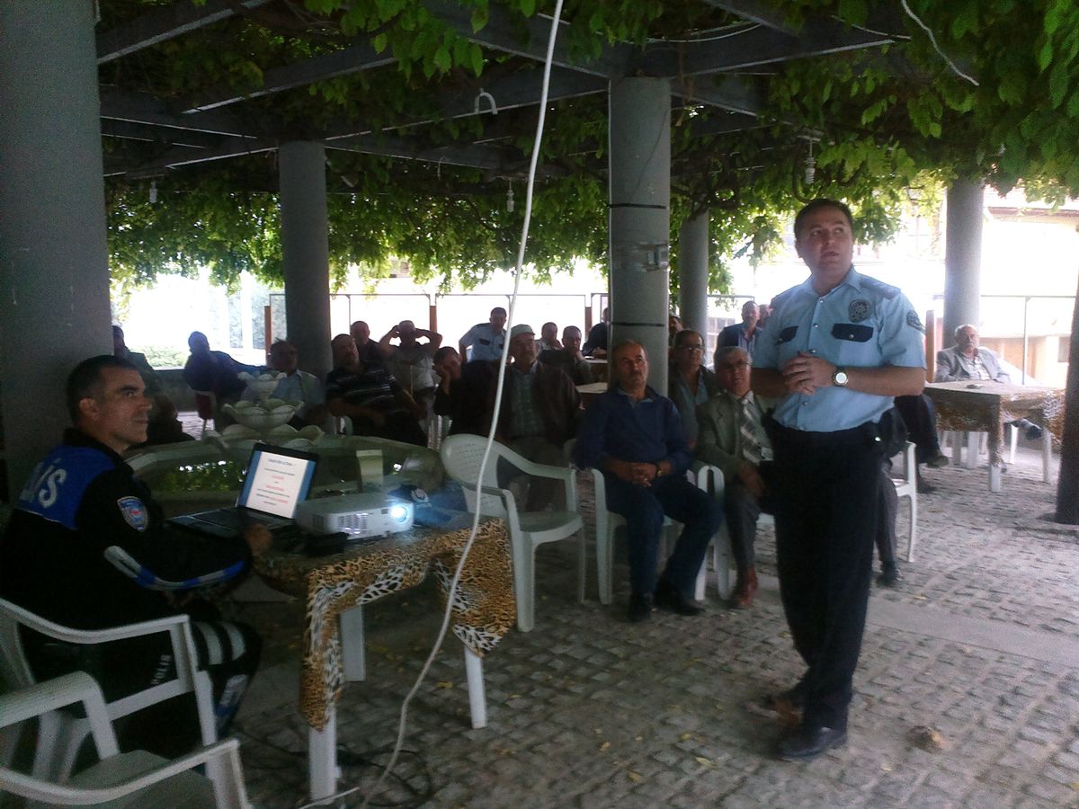 Umurbey\'de Huzur Toplantısı