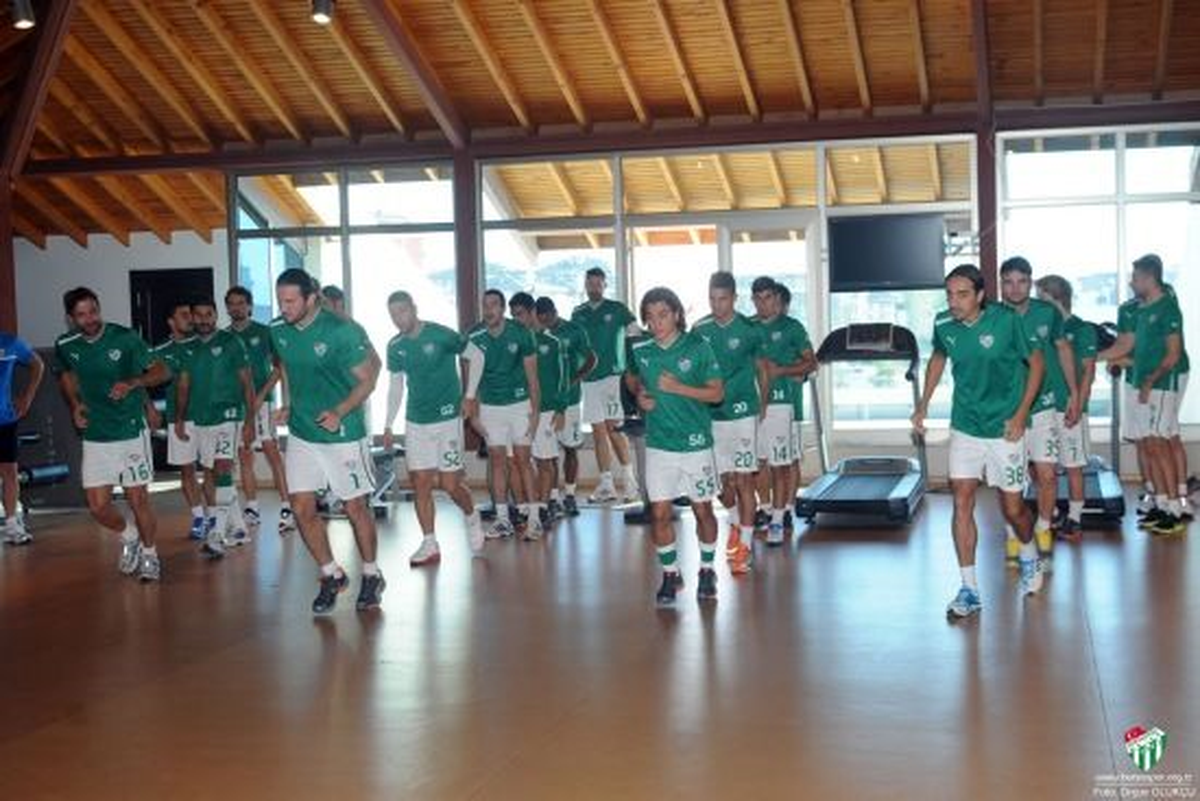 Bursaspor Salonda Çalıştı