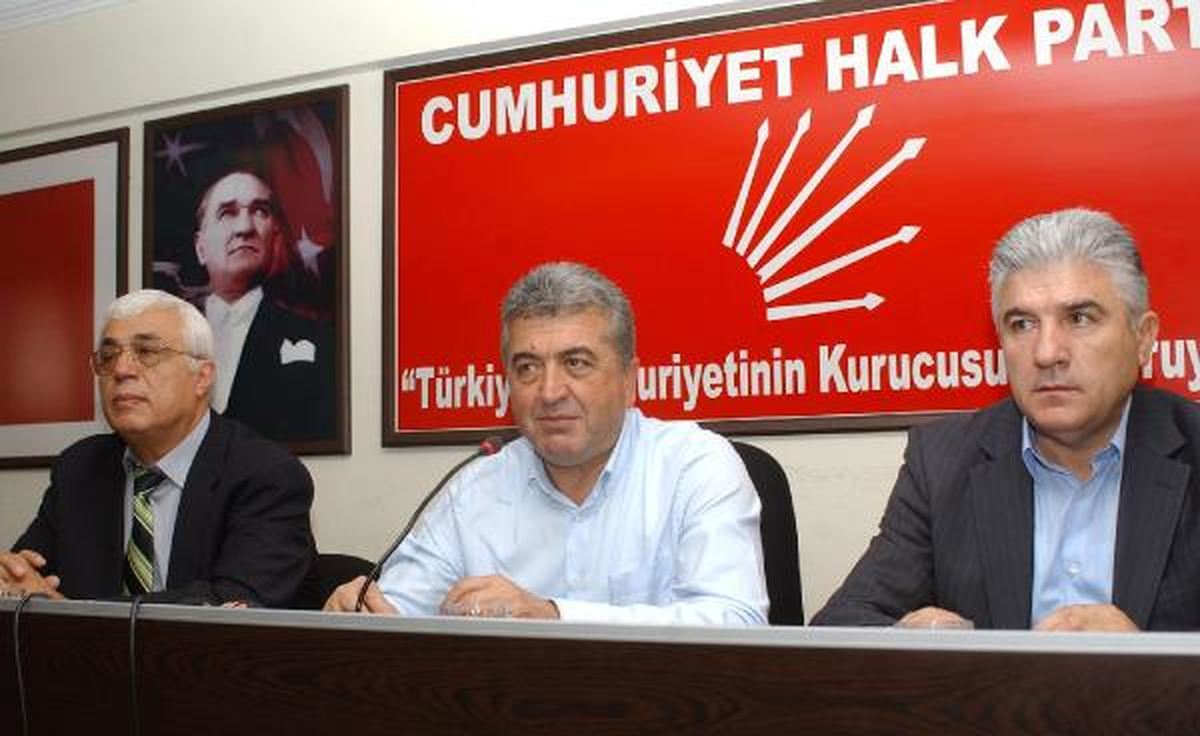 CHP\'li Akkaya: Türkiye Kirli Bir Savaşın İçine Çekilmek İsteniyor