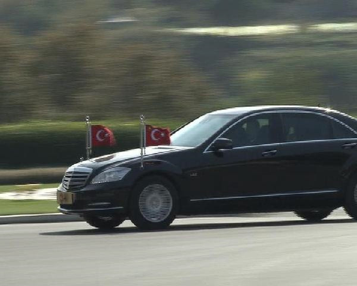 Cumhurbaşkanı Gül, Karayoluyla İstanbul\'a Geldi