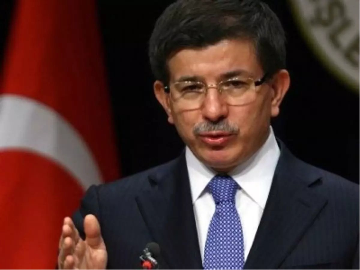 Davutoğlu\'nun Açıklamaları Rum Basınında