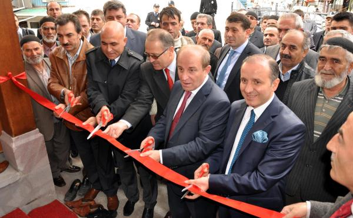Erzurum\'daki Teneke Minareler Yenileniyor