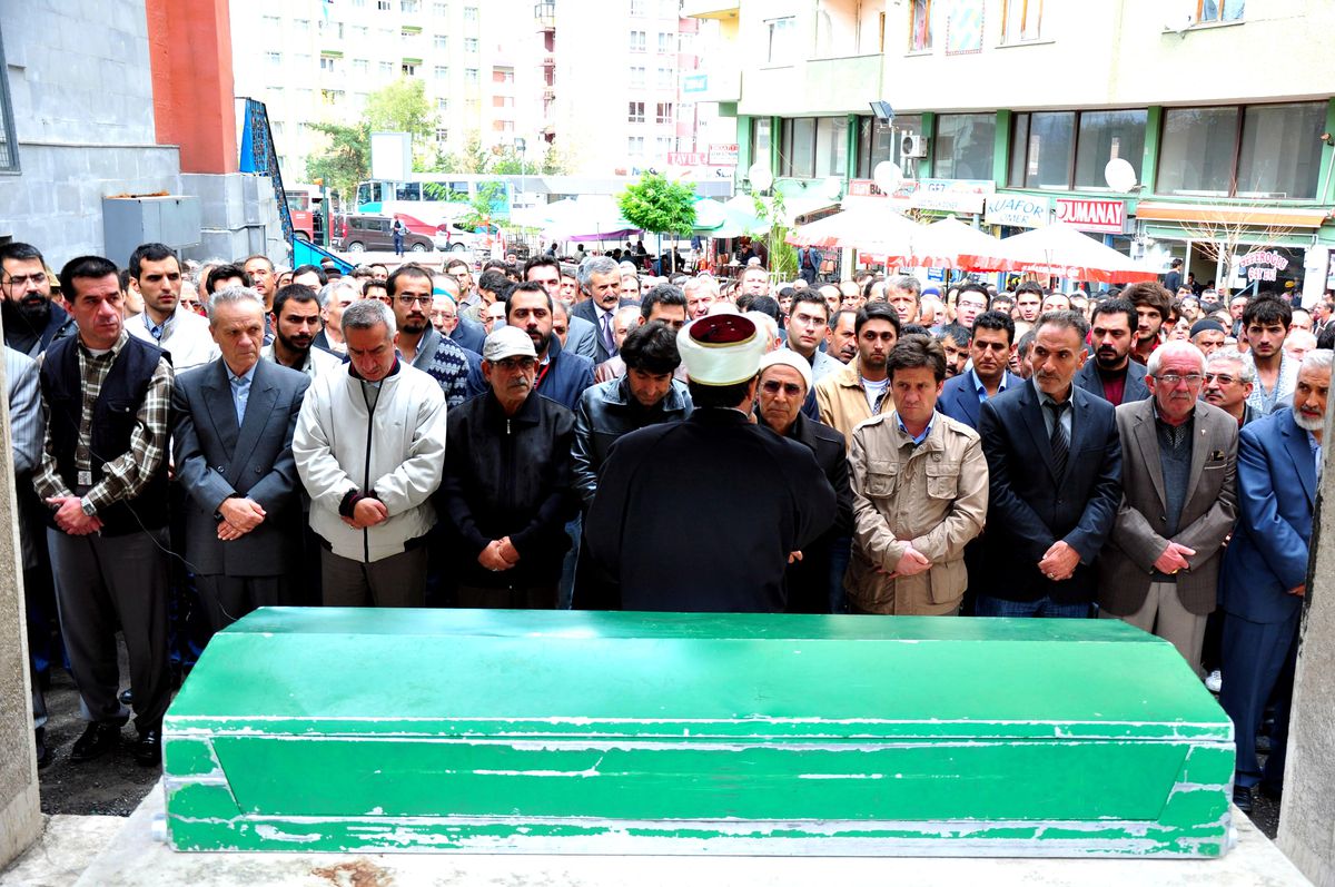 Gazeteci Özçaylak'ın Acı Günü