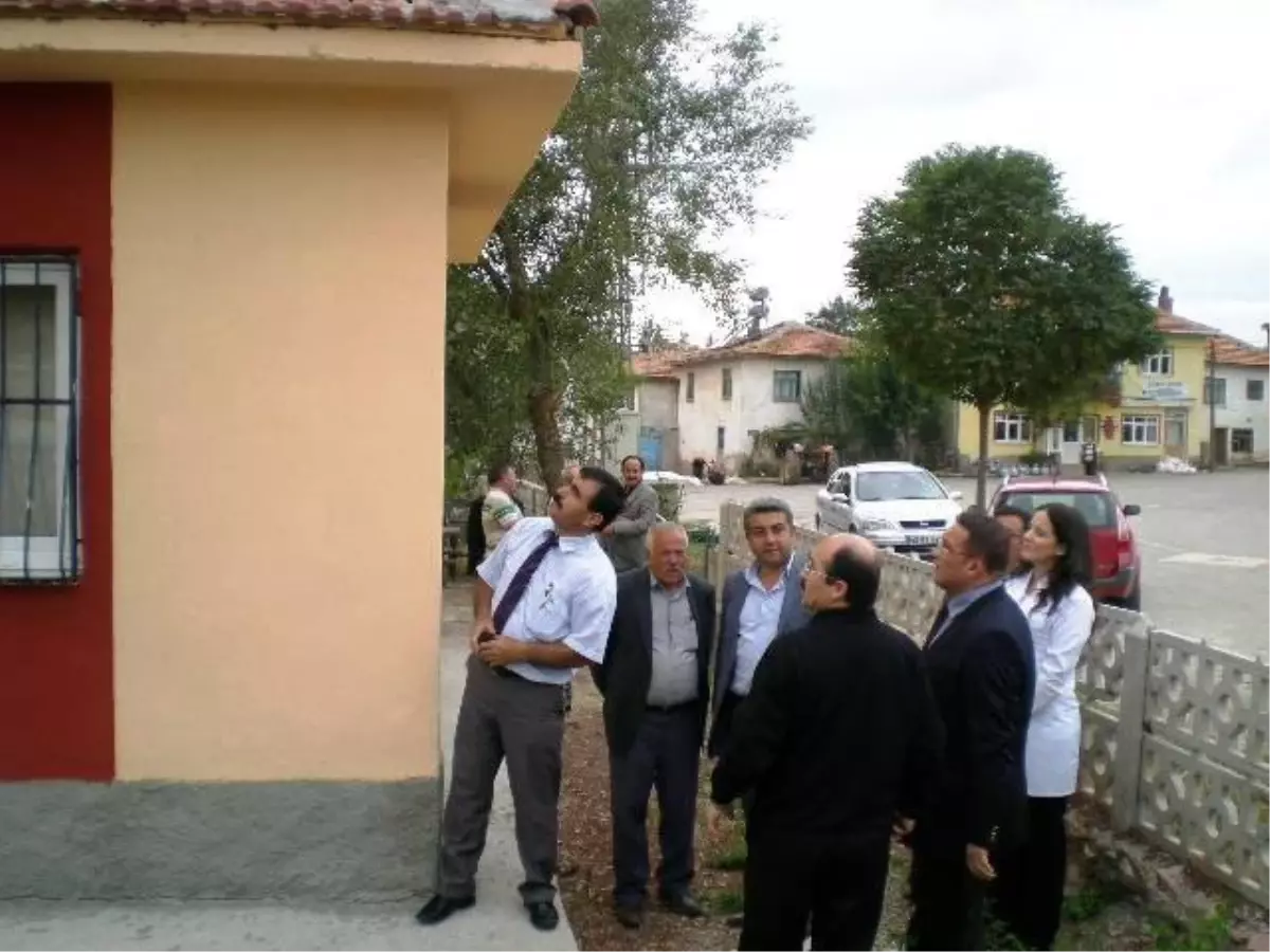 Halk Sağlığı Müdürü Dr. Altaş, Hisarcık\'ta İncelemelerde Bulundu