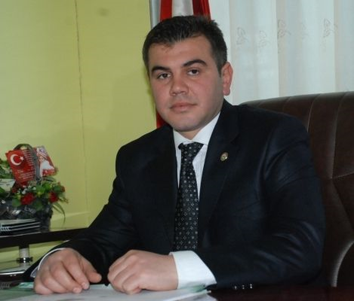 Iğdır Ziraat Odası Başkanı Turgay Akçay."Yaşanan Kuraklık Sebebiyle Ot ve Saman İthal Ediyoruz, Bu...