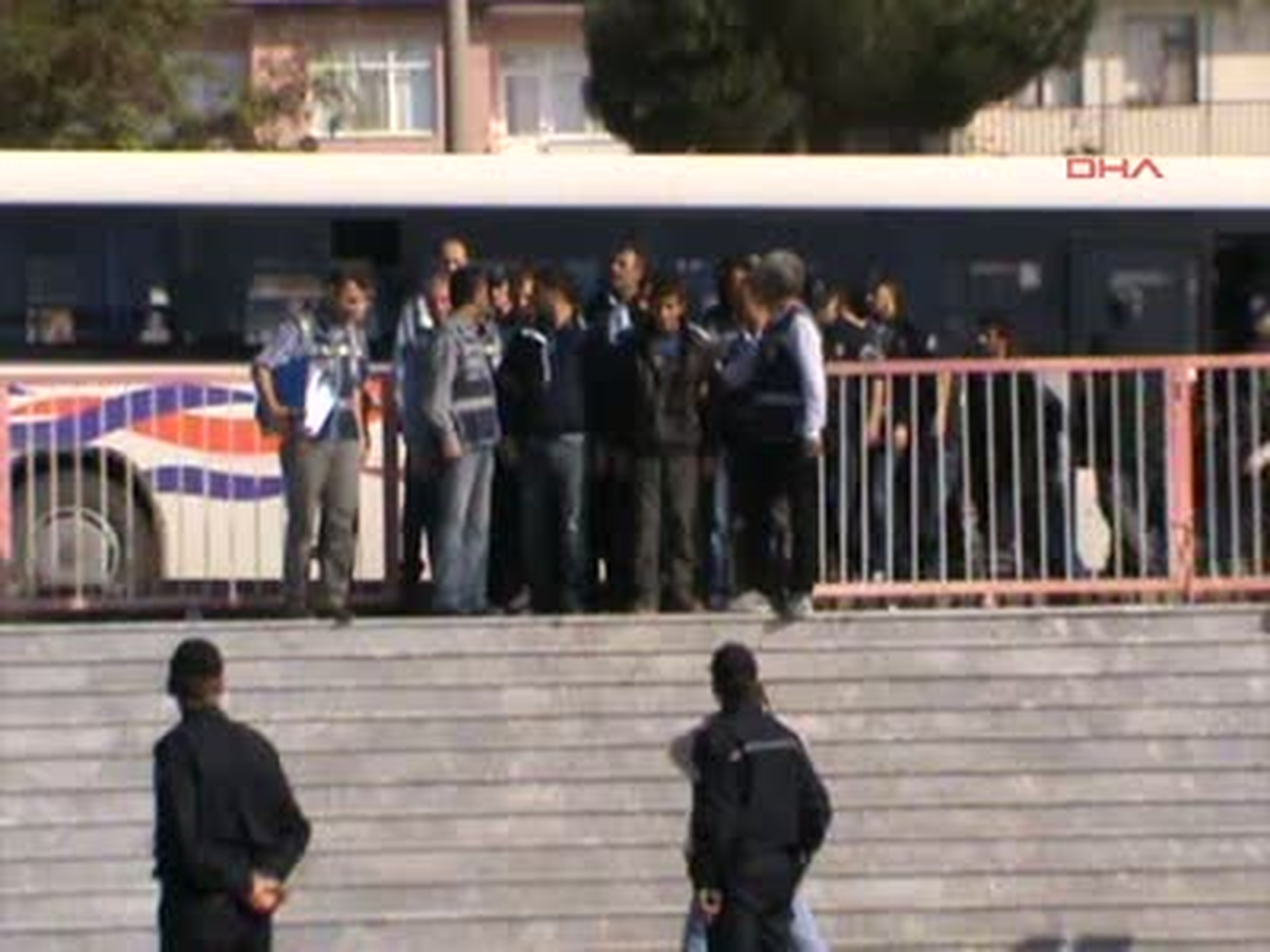 Kaçak Akaryakıt Şüphelileri Adliyeye Sevk Edildi
